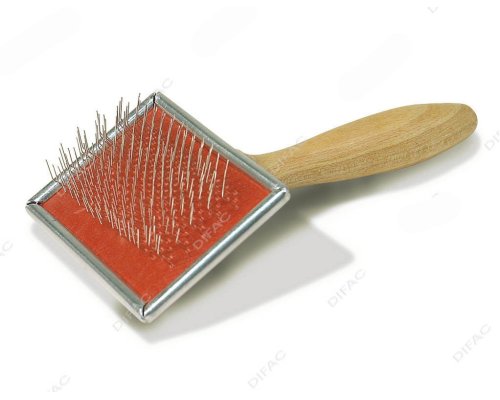 Brosse pour chat persan