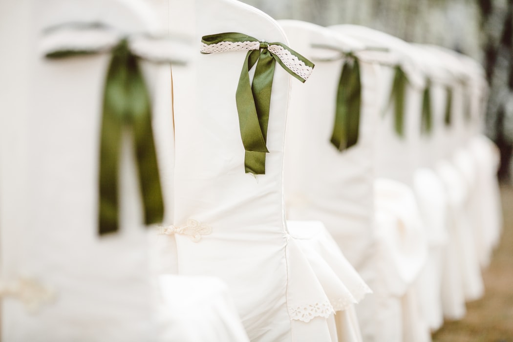 housses de chaises